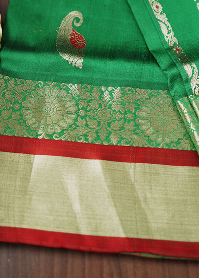 Green Garad Pure Silk Saree Without Blouse Piece
