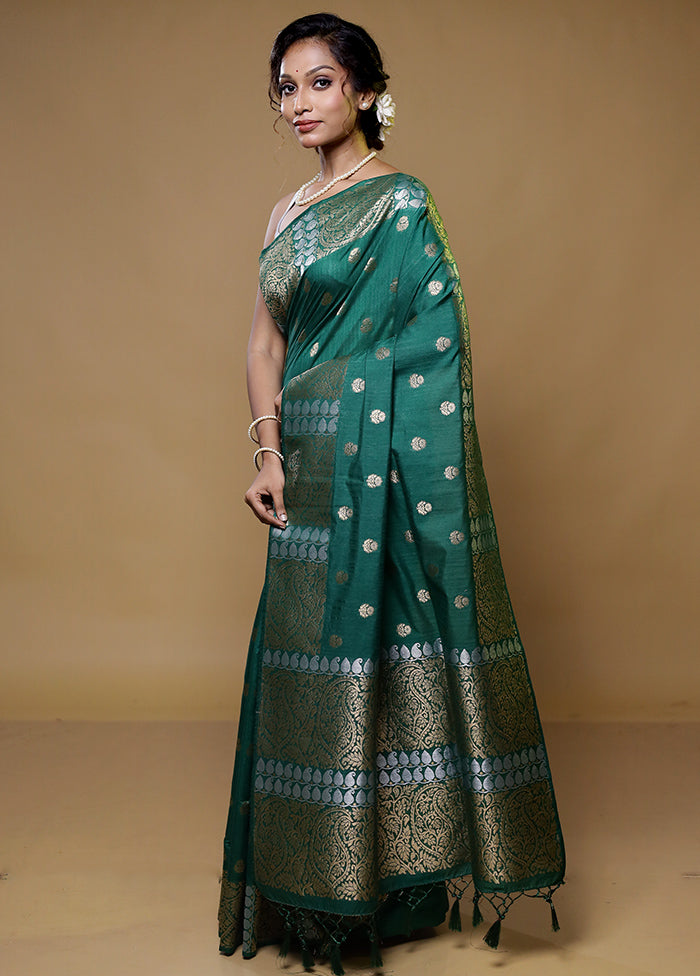 Green Dupion Silk Saree With Blouse Piece