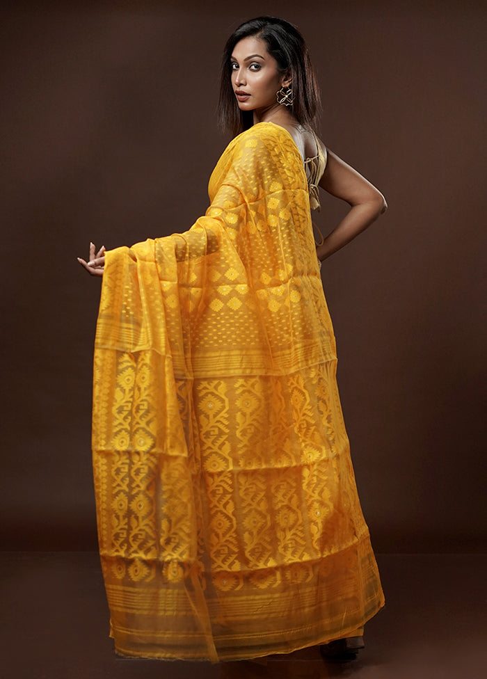 Yellow Pure Cotton Saree With Blouse Piece