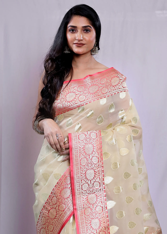 Cream Uppada Silk Saree With Blouse Piece