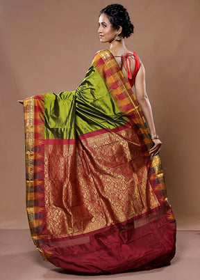 Green Kanjivaram Pure Silk Saree With Blouse Piece