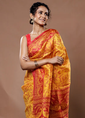 Yellow Printed Pure Silk Saree With Blouse Piece