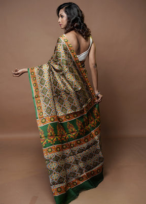 Blue Printed Pure Silk Saree With Blouse Piece