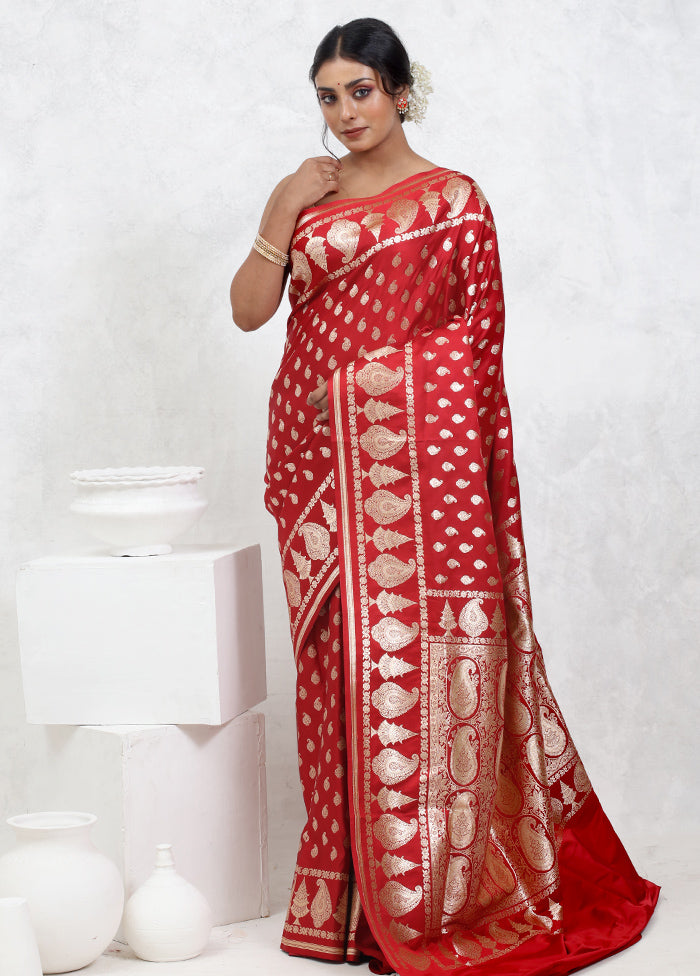 Red Banarasi Silk Saree With Blouse Piece