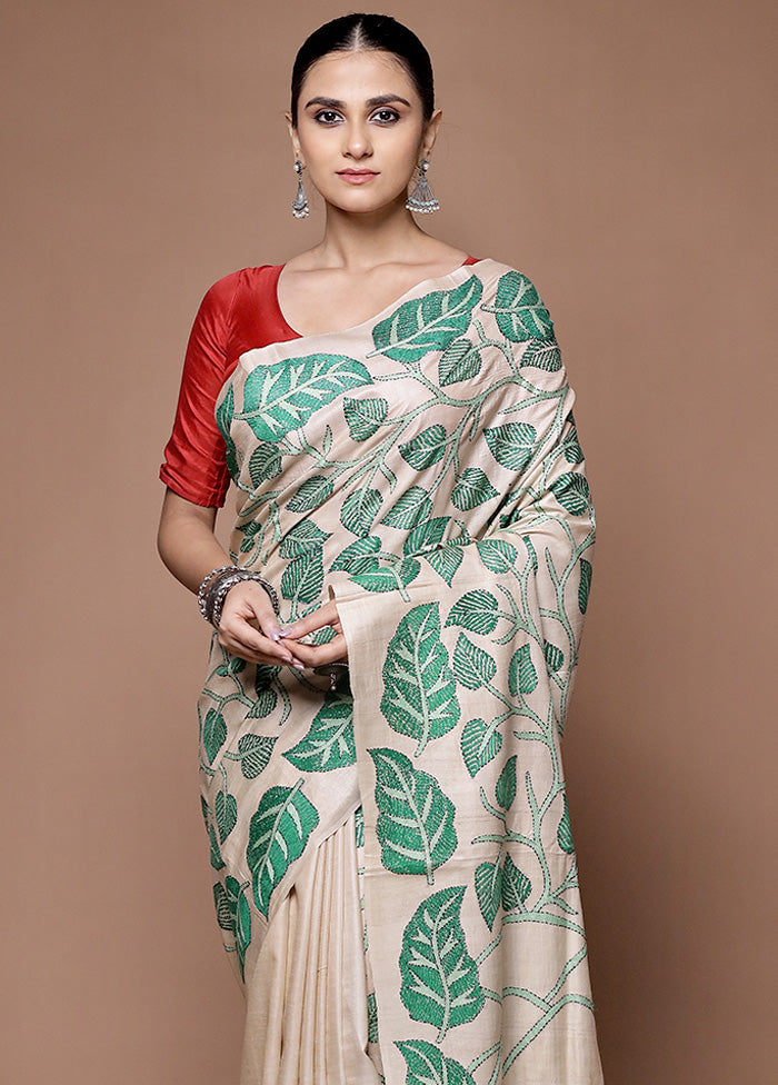 Cream Handloom Kantha Stitch Pure Silk Saree With Blouse Piece