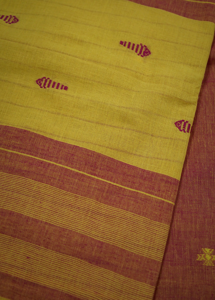 Yellow Pure Cotton Saree With Blouse Piece