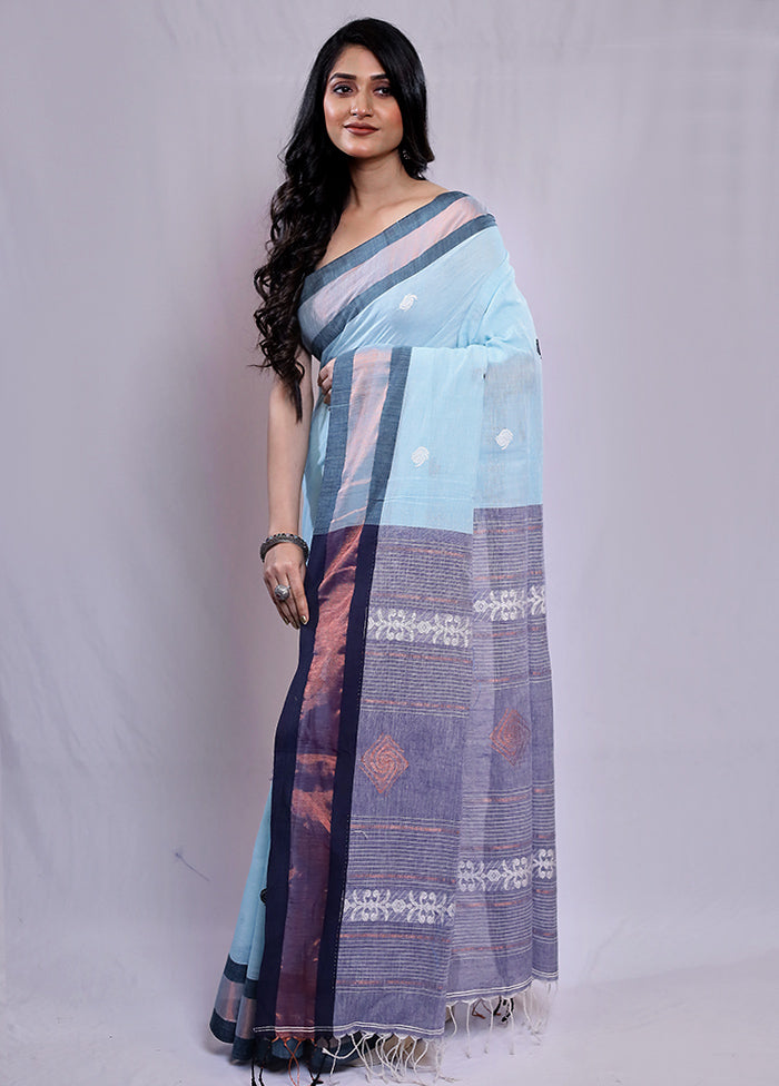 Blue Matka Silk Saree With Blouse Piece