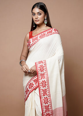 White Matka Silk Saree With Blouse Piece