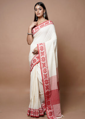 White Matka Silk Saree With Blouse Piece