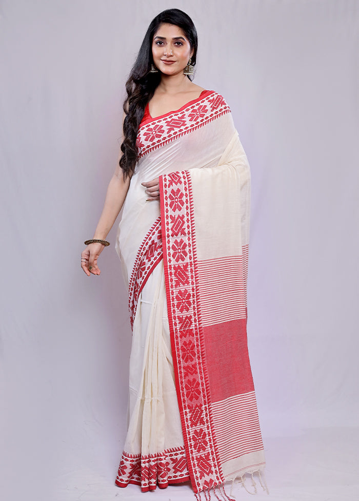 White Matka Silk Saree With Blouse Piece