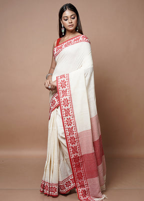 White Matka Silk Saree With Blouse Piece