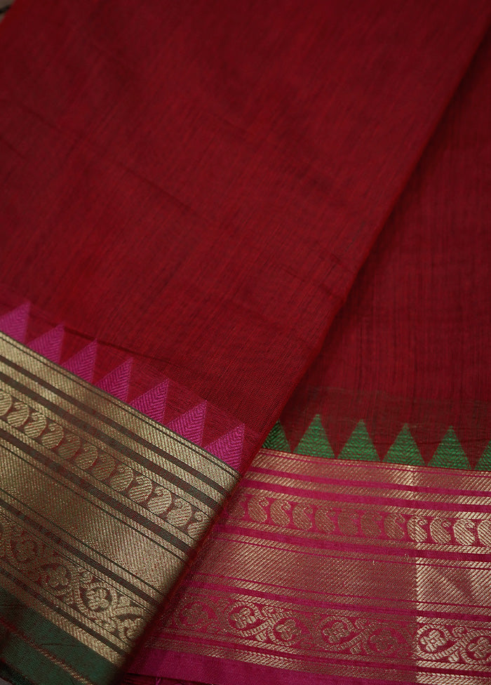 Red Cotton Saree With Blouse Piece