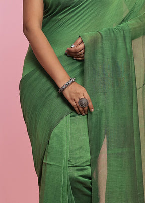 Green Mul Cotton Saree Without Blouse Piece - Indian Silk House Agencies