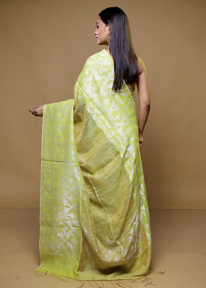 Yellow Handloom Matka Pure Silk Saree With Blouse Piece