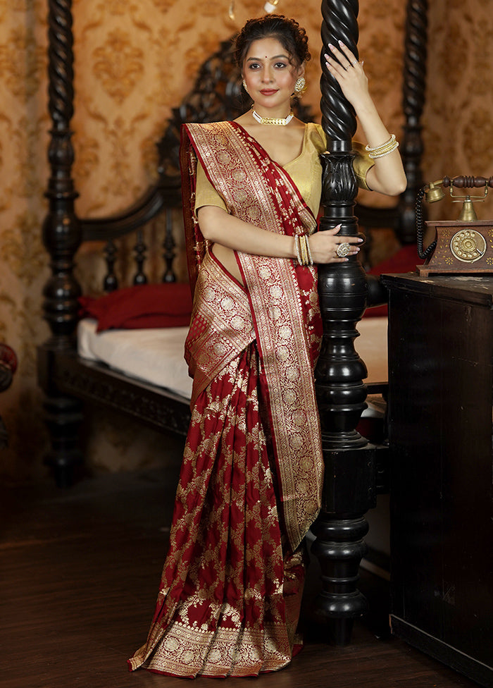 Red Handloom Banarasi Pure Silk Saree With Blouse Piece