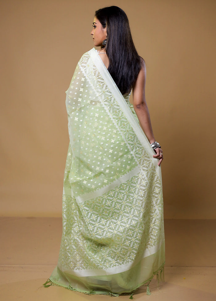 Green Pure Cotton Saree With Blouse Piece