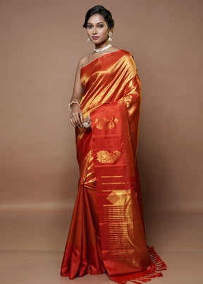 Red Handloom Kanchipuram Pure Silk Saree With Blouse Piece