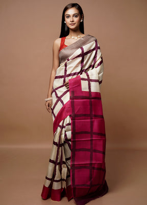 Cream Printed Pure Silk Saree Without Blouse Piece