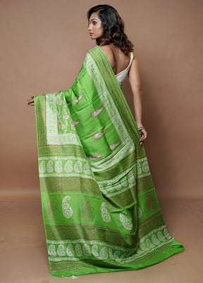 Green Printed Pure Silk Saree Without Blouse Piece