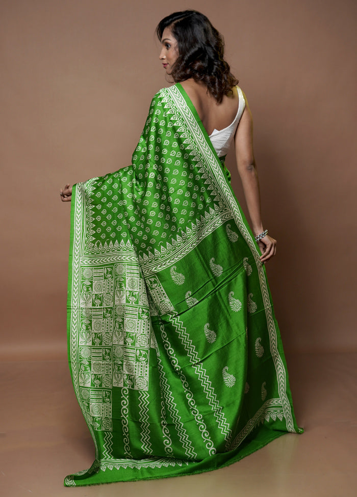 Green Printed Pure Silk Saree Without Blouse Piece