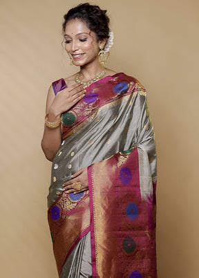 Grey Gadwal Pure Silk Saree Without Blouse Piece - Indian Silk House Agencies