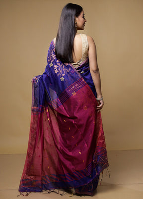 Blue Matka Silk Saree With Blouse Piece