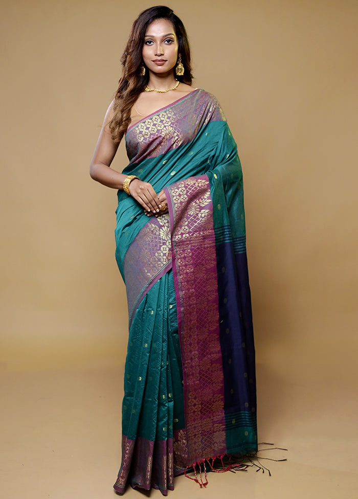 Green Matka Silk Saree With Blouse Piece