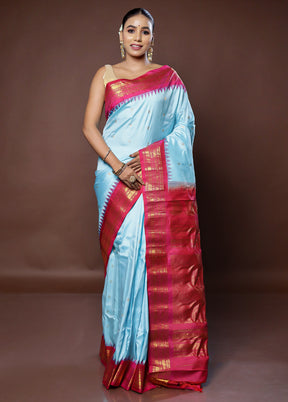 Blue Gadwal Pure Silk Saree Without Blouse Piece