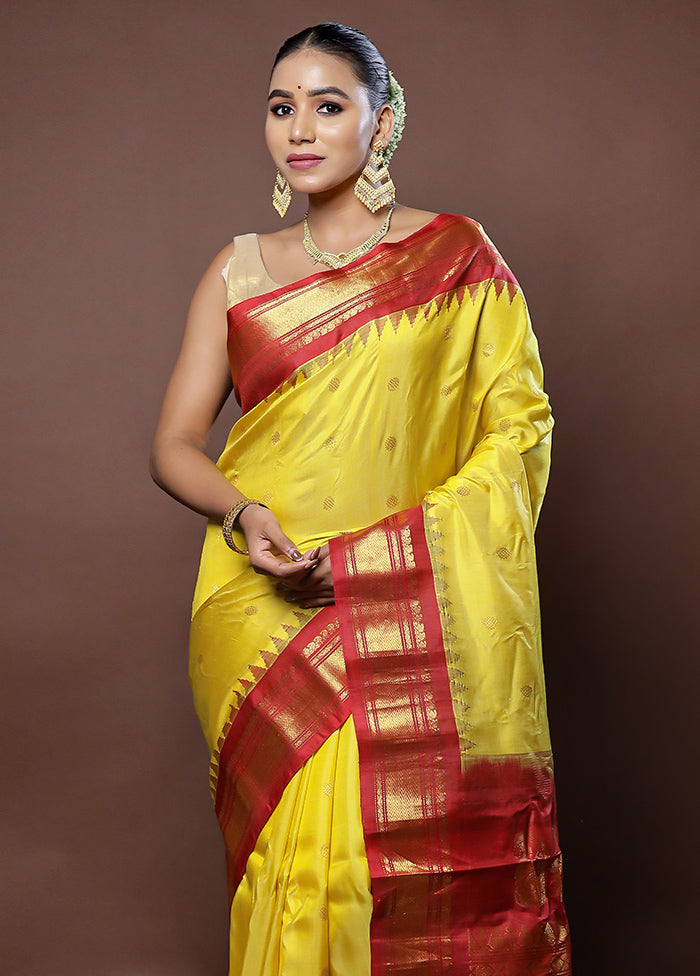 Yellow Gadwal Pure Silk Saree Without Blouse Piece