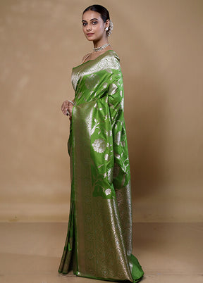 Green Dupion Silk Saree With Blouse Piece