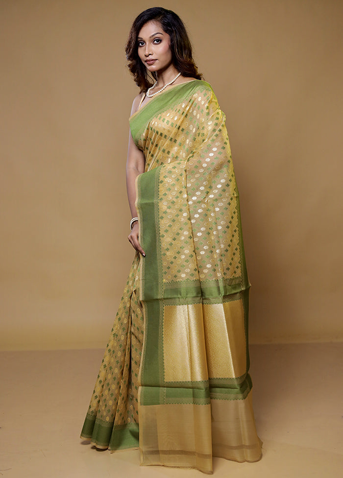 Yellow Uppada Silk Saree With Blouse Piece