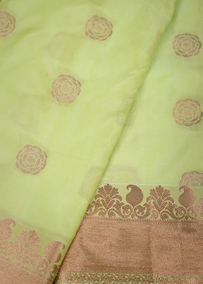 Green Kanjivaram Silk Saree With Blouse Piece