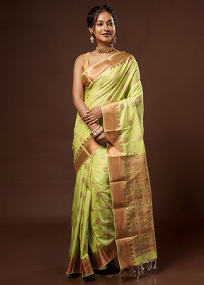 Green Kanjivaram Silk Saree With Blouse Piece