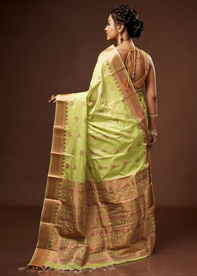 Green Kanjivaram Silk Saree With Blouse Piece