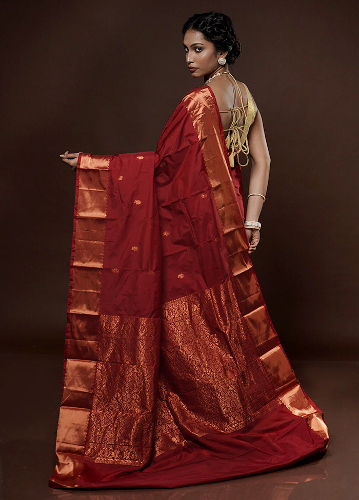 Maroon Kanjivaram Silk Saree With Blouse Piece