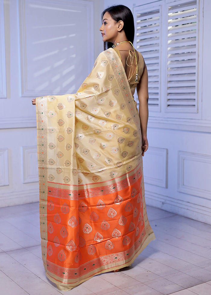 Cream Dupion Silk Saree With Blouse Piece