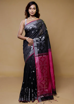 Black Matka Silk Saree With Blouse Piece