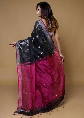 Black Matka Silk Saree With Blouse Piece