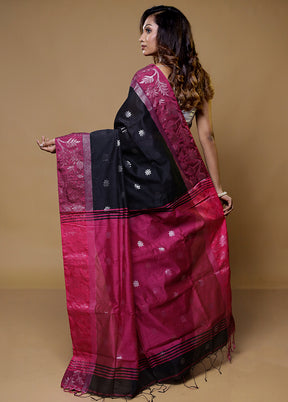 Black Matka Silk Saree With Blouse Piece