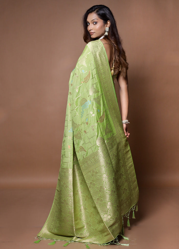 Green Dupion Silk Saree With Blouse Piece