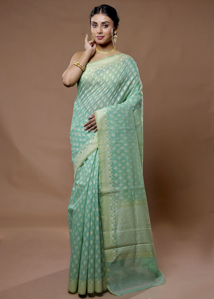 Green Pure Cotton Saree With Blouse Piece