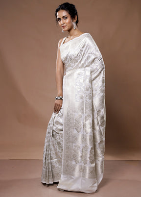 White Uppada Silk Saree With Blouse Piece - Indian Silk House Agencies