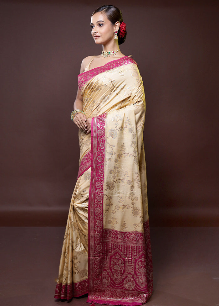 Cream Dupion Silk Saree With Blouse Piece