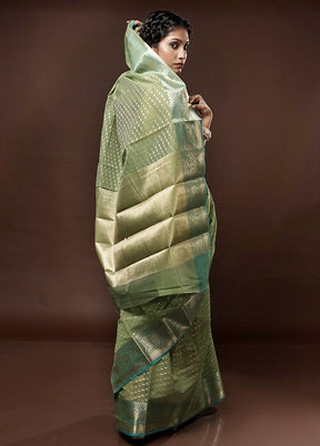 Green Cotton Saree With Blouse Piece