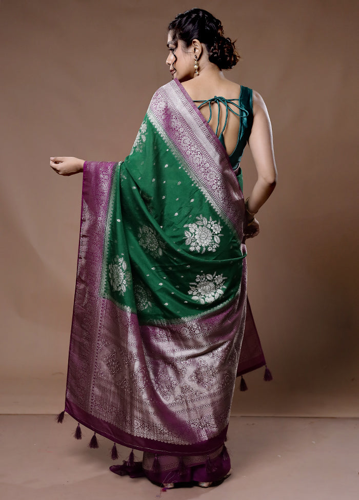 Green Dupion Silk Saree With Blouse Piece