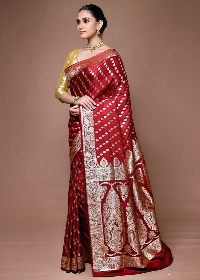 Red Banarasi Silk Saree With Blouse Piece