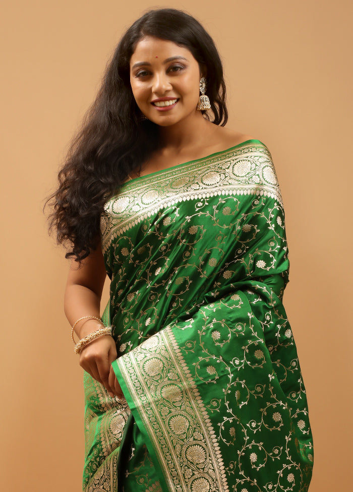 Green Banarasi Silk Saree With Blouse Piece