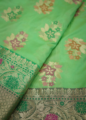 Green Dupion Silk Saree With Blouse Piece