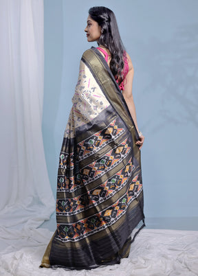 Cream Ikkat Pure Silk Saree With Blouse Piece