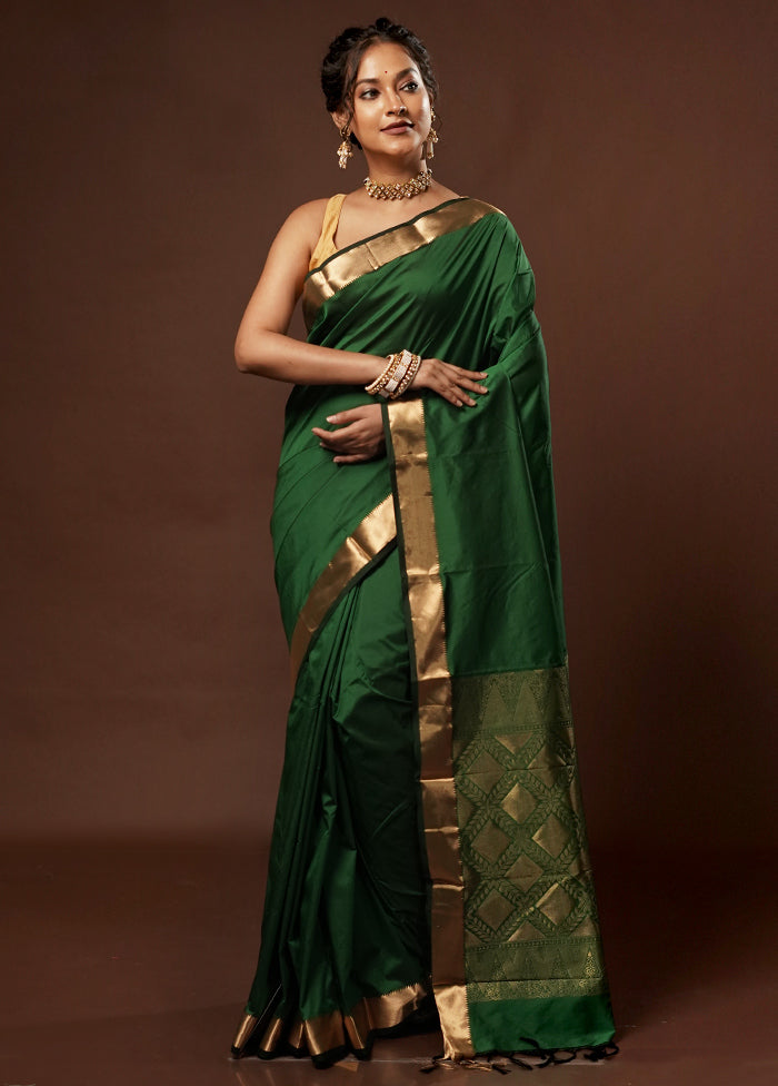 Green Kanjivaram Silk Saree With Blouse Piece